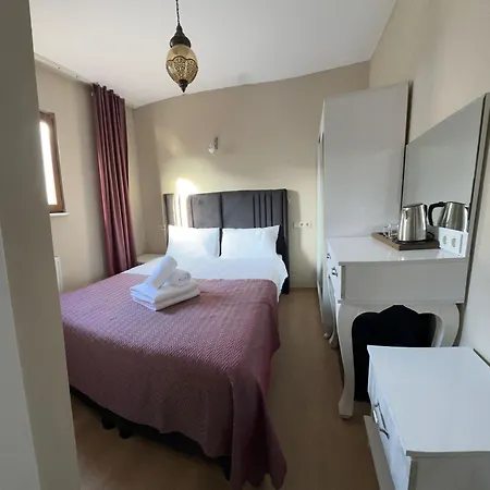 Hagia Irene Old Hotel