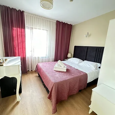 Otel Hagia Irene Old